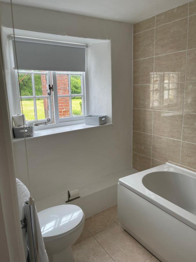 Sidbury Red Lion Inn מראה חיצוני תמונה