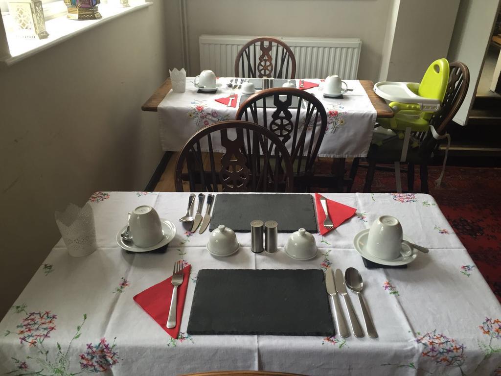 Sidbury Red Lion Inn מראה חיצוני תמונה