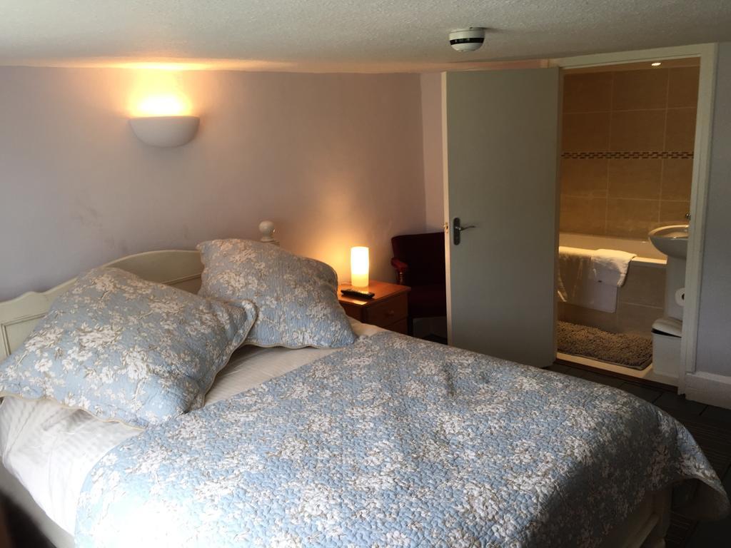 Sidbury Red Lion Inn מראה חיצוני תמונה